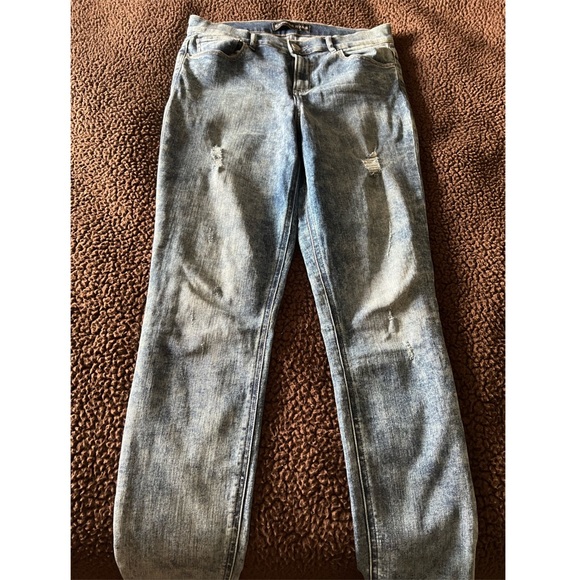 Express High Rise Jeans - Picture 3 of 5